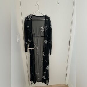 Forever 21 Sheer Lacy Kimono